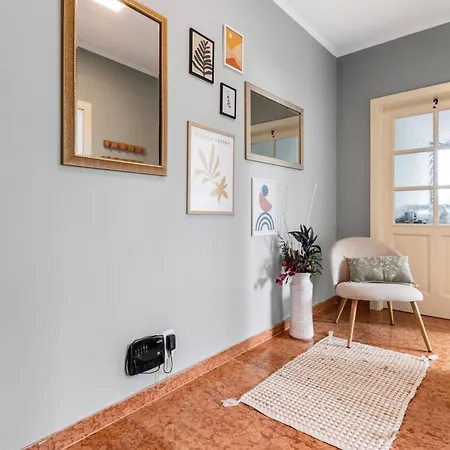 아파트 Flatista Homes - Penthouse With Rooftop Gym 뮌헨