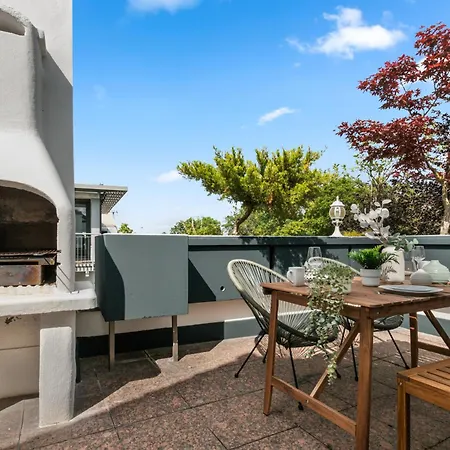 Flatista Homes - Penthouse With Rooftop Gym 뮌헨