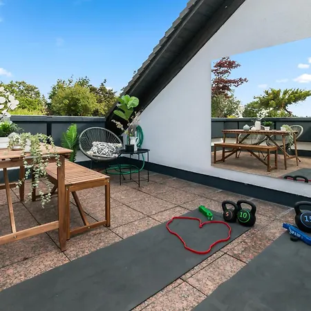 Flatista Homes - Penthouse With Rooftop Gym Apartment Munich
