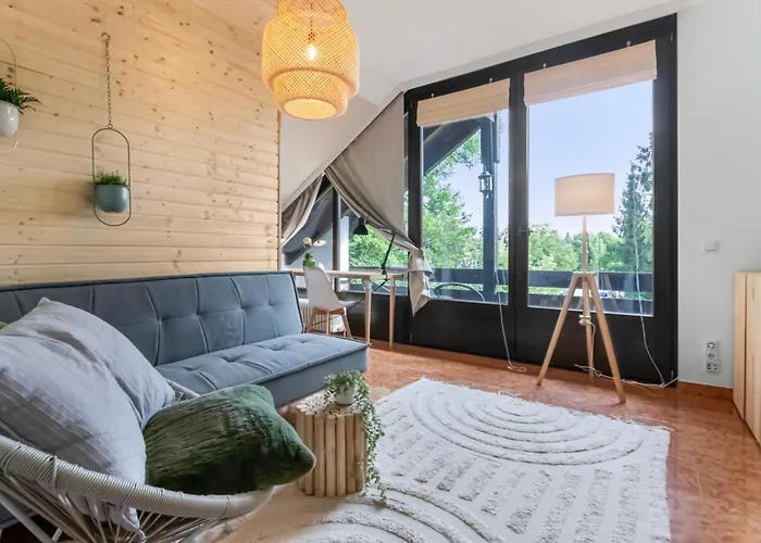 Lejlighed Flatista Homes - Penthouse With Rooftop Gym *