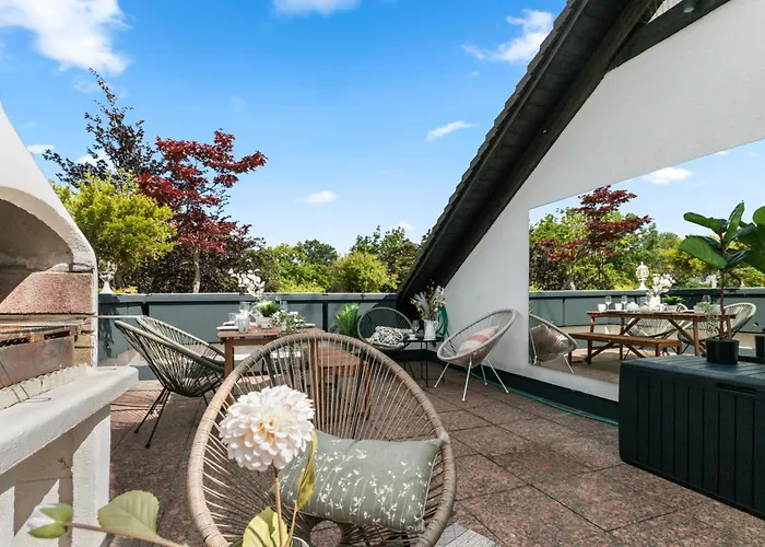 Flatista Homes - Penthouse With Rooftop Gym Lejlighed